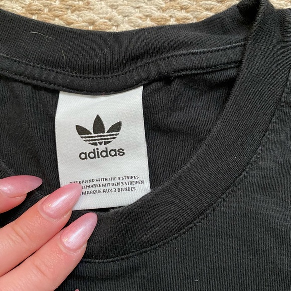 Adidas Short Sleeve Tshirt - Picture 4 of 8